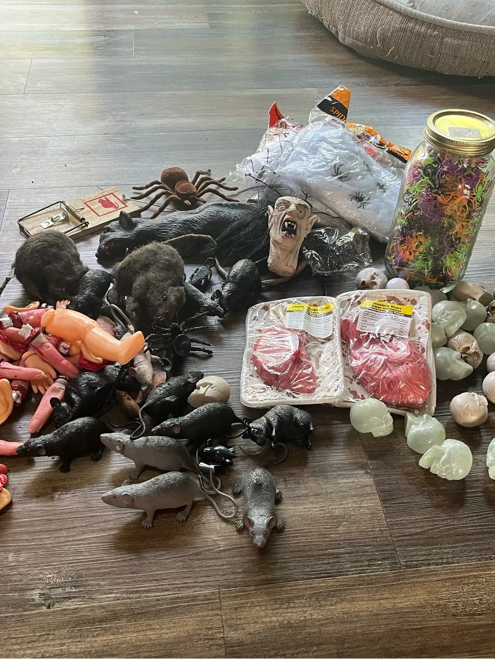 Halloween mixed lot - Spiders, body parts, rats, webs etc